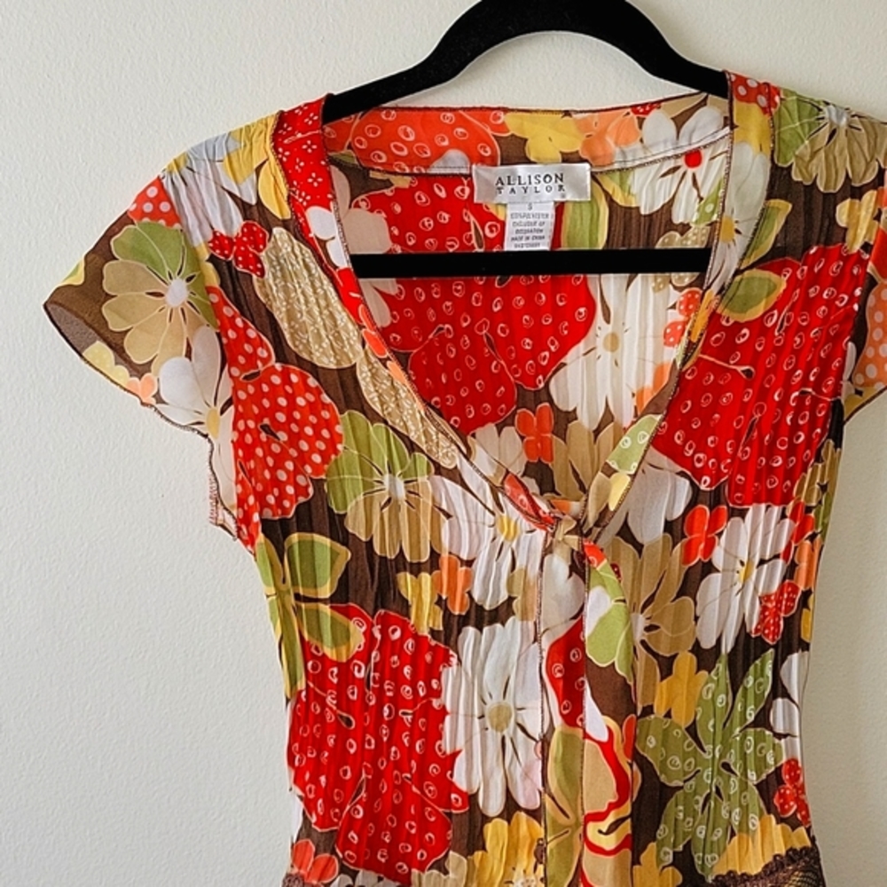 Allison Taylor top size S